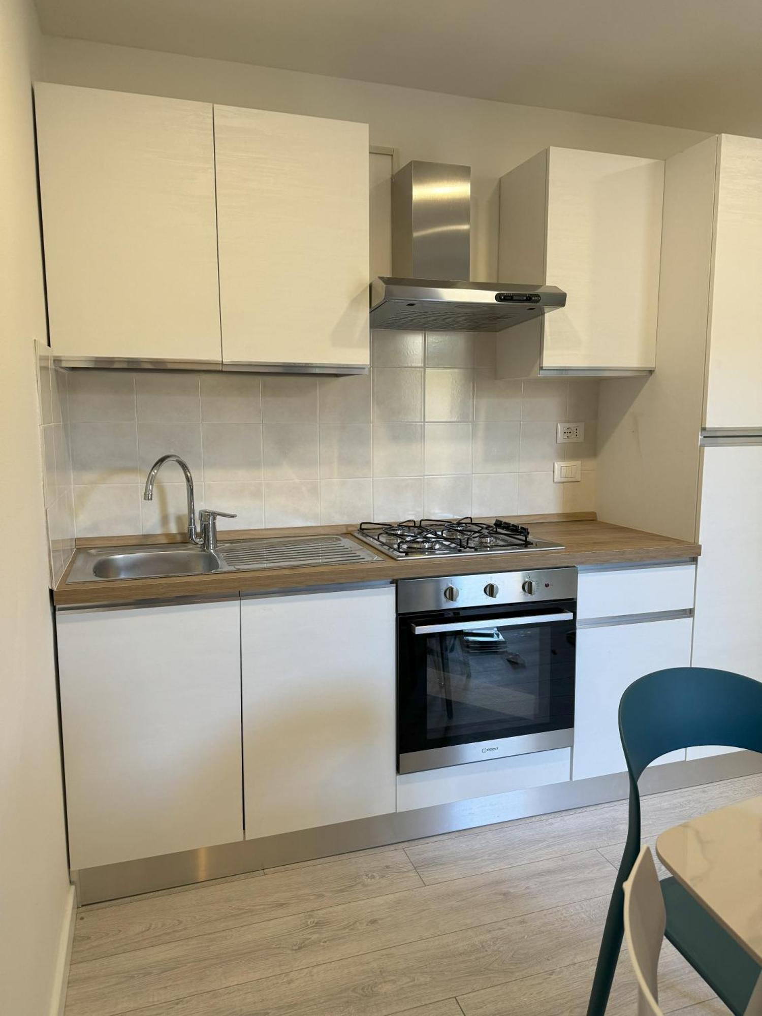 Cytrus Apartament Vila Marina di Massa Exterior foto