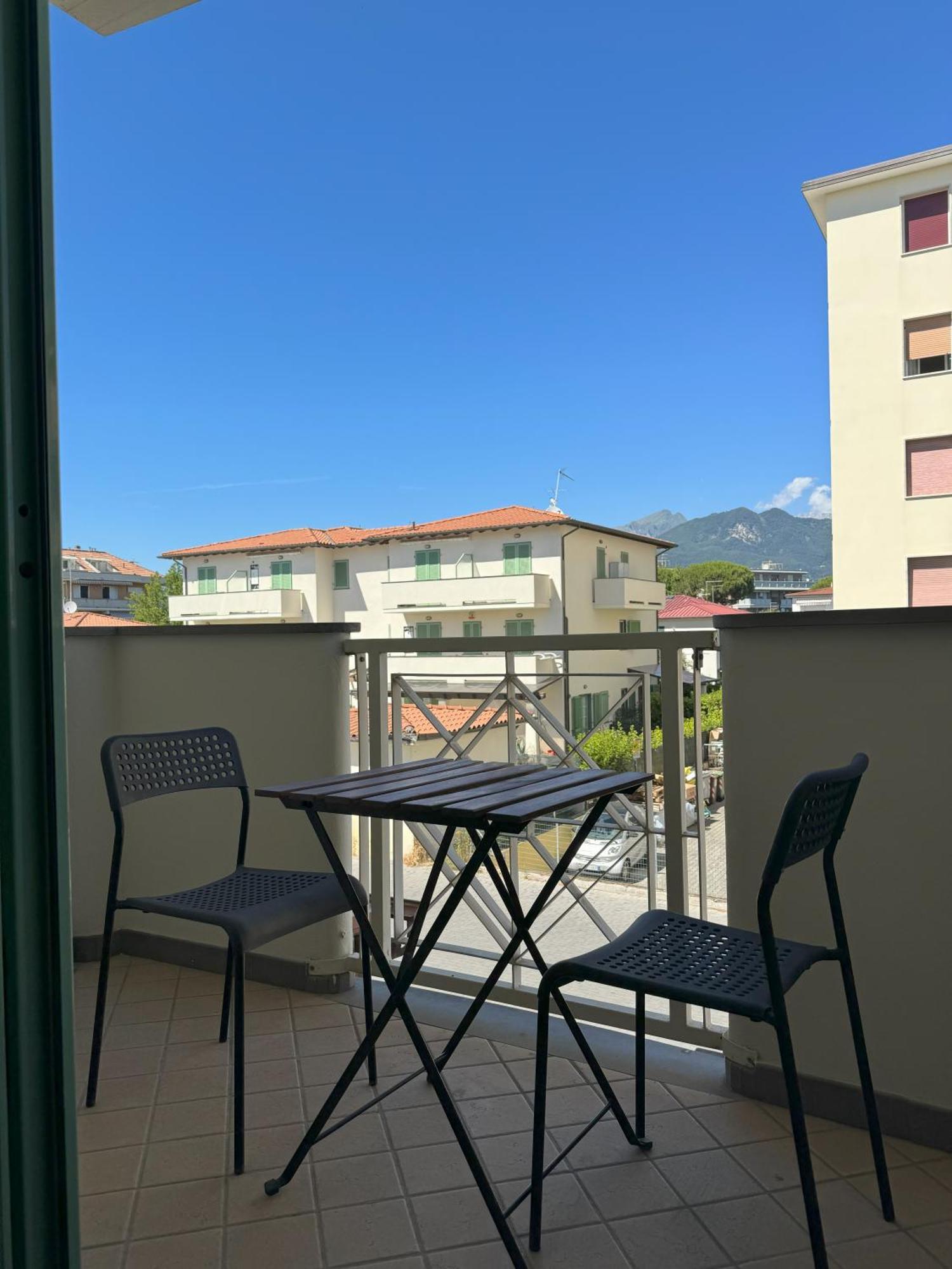 Cytrus Apartament Vila Marina di Massa Exterior foto